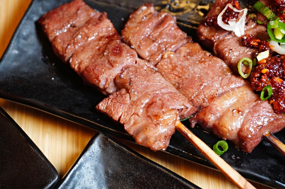 一起串燒 | 全台北最便宜的串燒店/全品項79元還吃得到生蠔！ | 全臺北最便宜生啤酒居酒屋