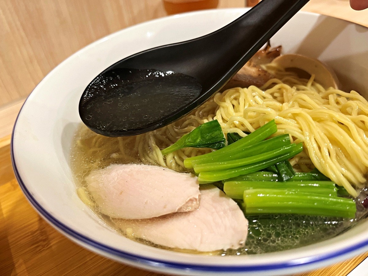 榮一拉麵 高雄文化中心店 | 雞白湯系拉麵專賣 | 高雄拉麵推薦 - 第15張圖 榮一拉麵 高雄文化中心店 | 雞白湯系拉麵專賣 | 高雄拉麵推薦