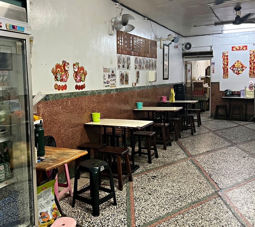 高雄 朝記傳統美食-蓮池潭老牌名店 | 25元起香菇肉燥飯 | 左營蓮池潭美食推薦 - 第4張圖 高雄 朝記傳統美食-蓮池潭老牌名店 | 25元起香菇肉燥飯 | 左營蓮池潭美食推薦