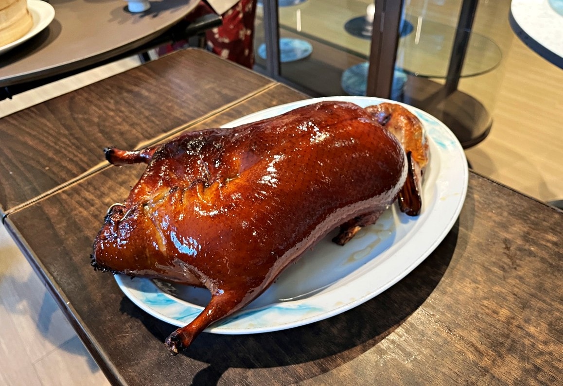 高雄洲際飯店 湛露中餐廳 | 頂級全桌邊服務招牌櫻桃鴨一鴨三吃 | 中午限定港點 - 第11張圖 高雄洲際飯店 湛露中餐廳 | 頂級全桌邊服務招牌櫻桃鴨一鴨三吃 | 中午限定港點