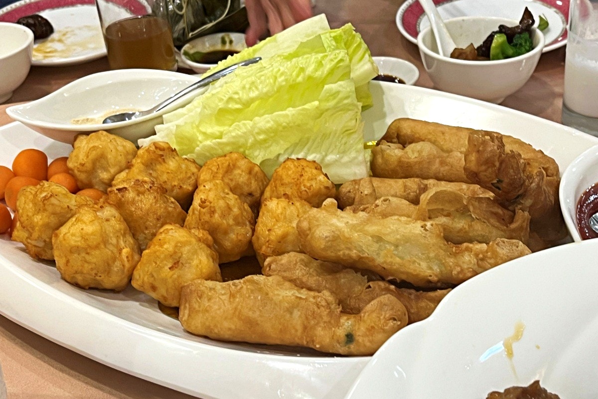 頂鮮台南擔仔麵除夕宴 | 高雄老牌辦桌型海鮮餐廳 | 穩定傳統美味 - 第23張圖 頂鮮台南擔仔麵除夕宴 | 高雄老牌辦桌型海鮮餐廳 | 穩定傳統美味