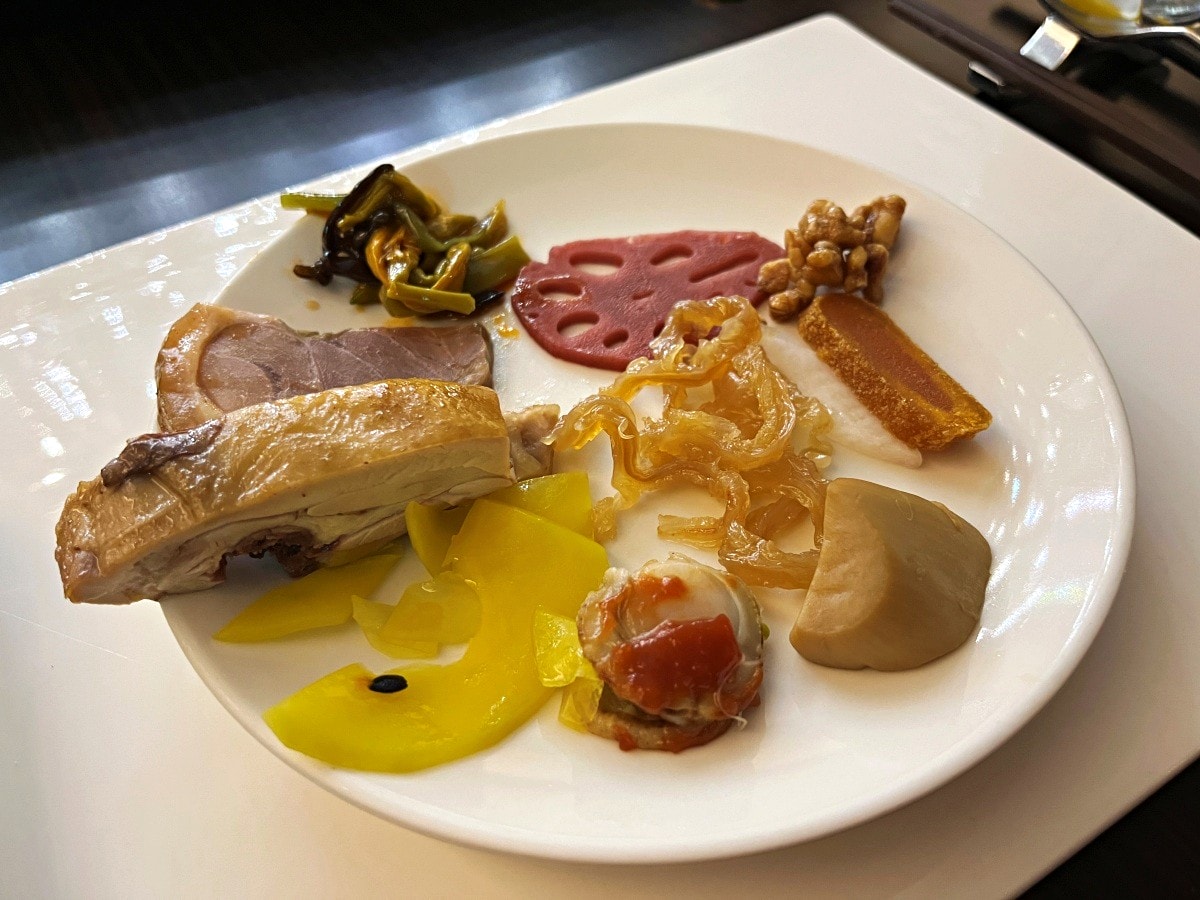 高雄翰品飯店 – 翡冷翠30人大桌廂房 | 高雄少數超大桌包廂 | 高雄包廂餐廳推薦