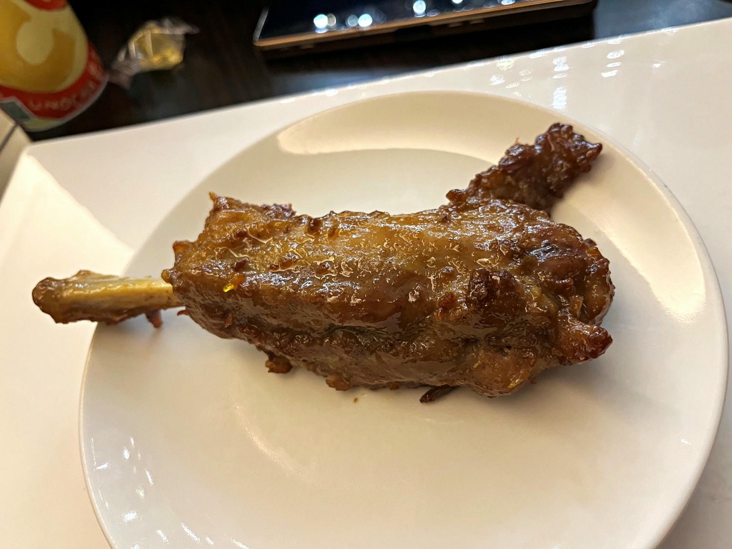 高雄翰品飯店 – 翡冷翠30人大桌廂房 | 高雄少數超大桌包廂 | 高雄包廂餐廳推薦