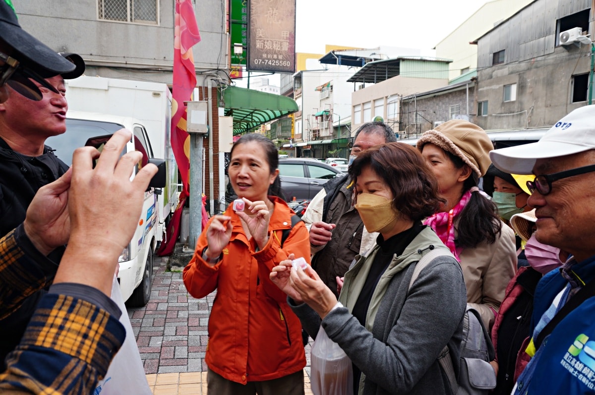 2025鳳山三民x金蛇進厝富滿堂 | 鳳山三民路佛具家具街 | 古蹟人文歷史導覽 | 傳統美食必吃推薦 - 第42張圖 2025鳳山三民x金蛇進厝富滿堂 | 鳳山三民路佛具家具街 | 古蹟人文歷史導覽 | 傳統美食必吃推薦