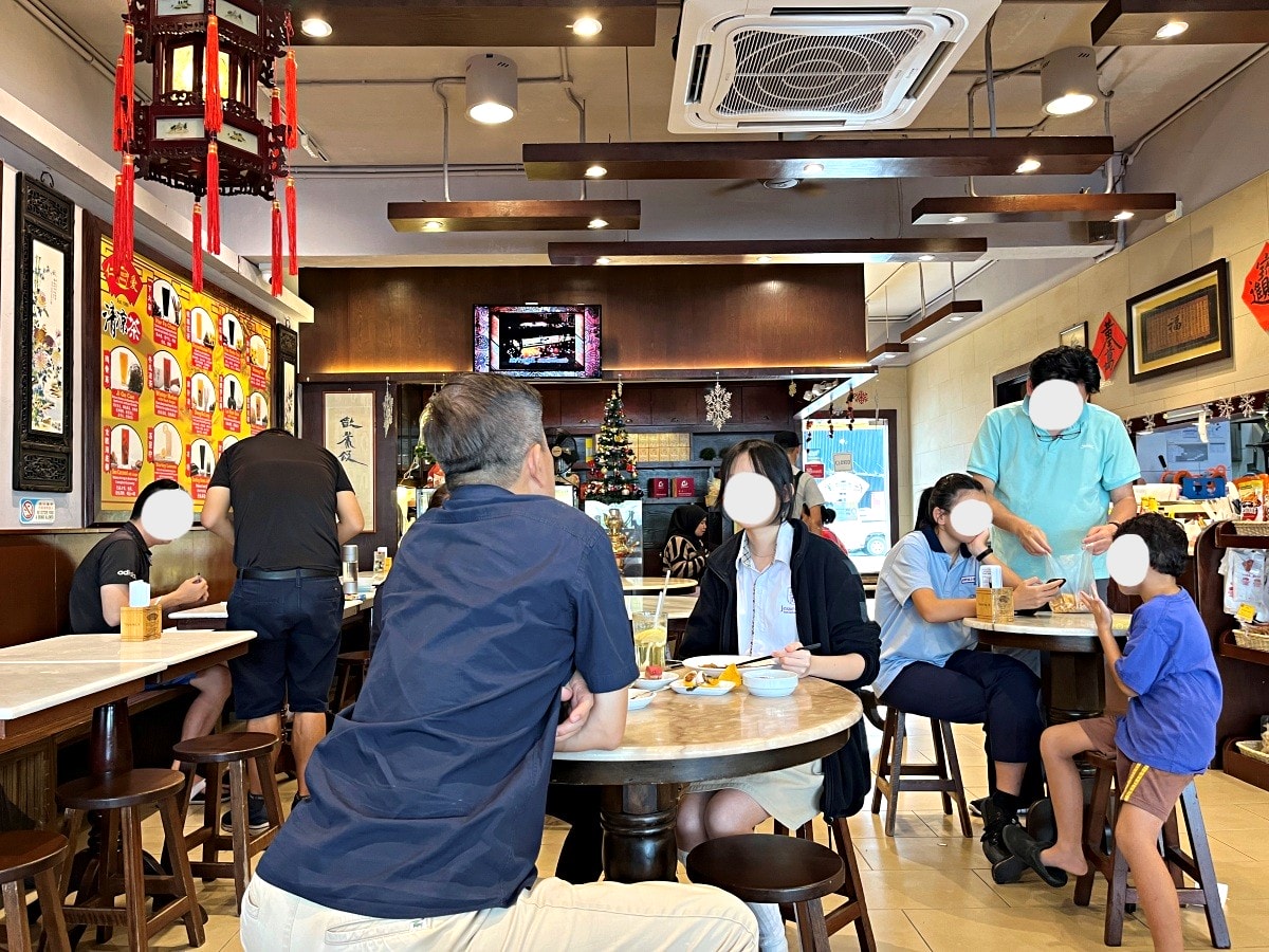 沙巴亞庇 仁愛涼茶店- 30年甜點老店沙巴糖水霸王 | 亞庇餐廳推薦 - 第2張圖 沙巴亞庇 仁愛涼茶店- 30年甜點老店沙巴糖水霸王 | 亞庇餐廳推薦