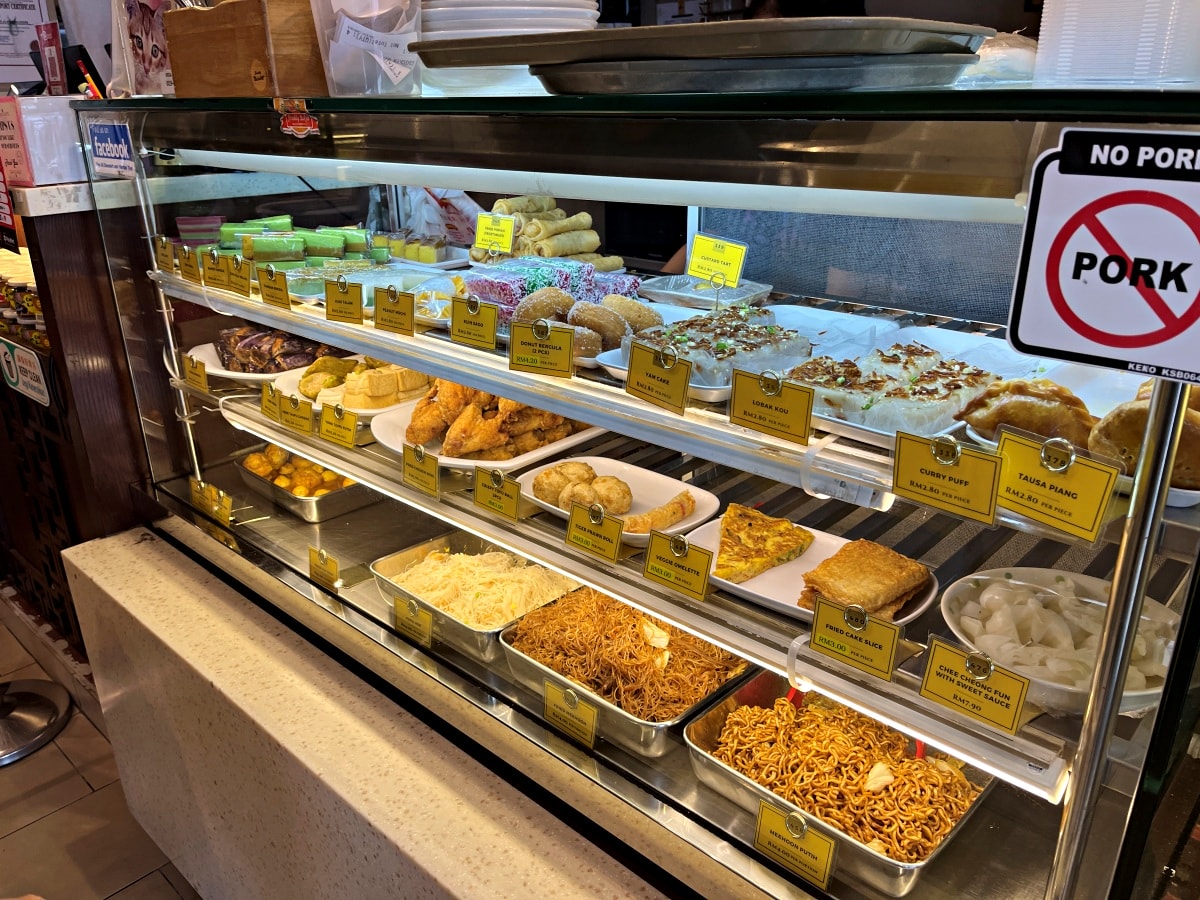 沙巴亞庇 仁愛涼茶店- 30年甜點老店沙巴糖水霸王 | 亞庇餐廳推薦 - 第7張圖 沙巴亞庇 仁愛涼茶店- 30年甜點老店沙巴糖水霸王 | 亞庇餐廳推薦