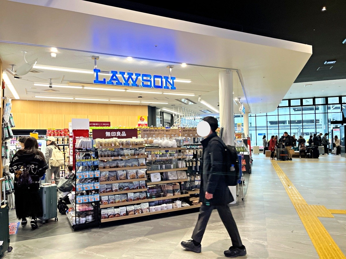 福岡機場 交通懶人包 | 日本最方便機場 | 幾百塊計程車就能到市區 | 福岡機場計程車 - 第4張圖 福岡機場 交通懶人包 | 日本最方便機場 | 幾百塊計程車就能到市區 | 福岡機場計程車