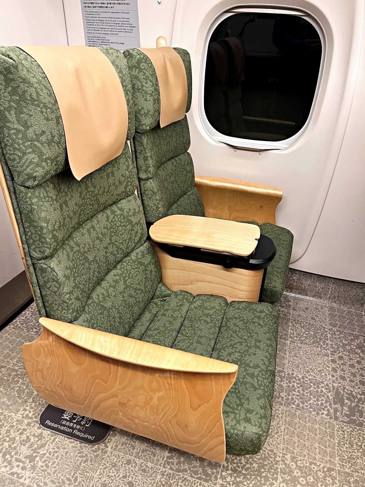 福岡- 長崎交通 | 西九州長崎新幹線 – N700S 鷗號 | 日本新幹線最舒服的普通對號席 | 接力海鷗到博多-長崎 - 第17張圖 福岡- 長崎交通 | 西九州長崎新幹線 – N700S 鷗號 | 日本新幹線最舒服的普通對號席 | 接力海鷗到博多-長崎