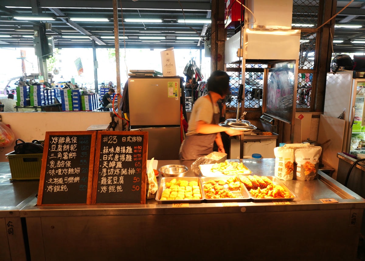 岡山黃昏市場 | 岡山捷運站走路5分鐘直達超值美食 - 第26張圖 岡山黃昏市場 | 岡山捷運站走路5分鐘直達超值美食