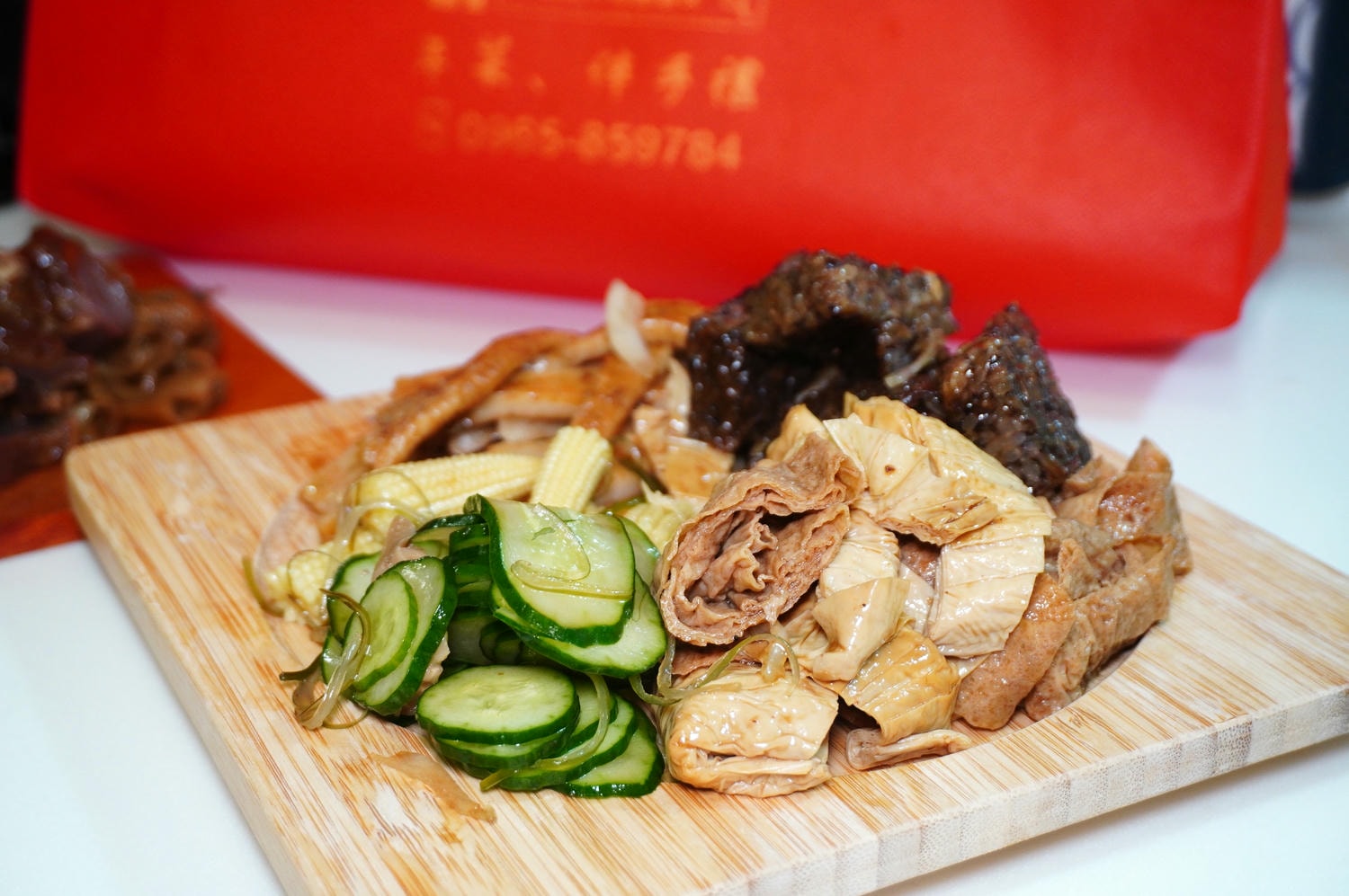 楠梓人必吃每天營業3小時滷味 | 李媽媽櫥窗滷味 楠梓站前店 | | 宅配滷味推薦 - 第20張圖 楠梓人必吃每天營業3小時滷味 | 李媽媽櫥窗滷味 楠梓站前店 | | 宅配滷味推薦