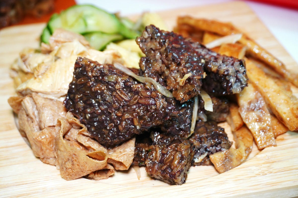 楠梓人必吃每天營業3小時滷味 | 李媽媽櫥窗滷味 楠梓站前店 | | 宅配滷味推薦 - 第23張圖 楠梓人必吃每天營業3小時滷味 | 李媽媽櫥窗滷味 楠梓站前店 | | 宅配滷味推薦