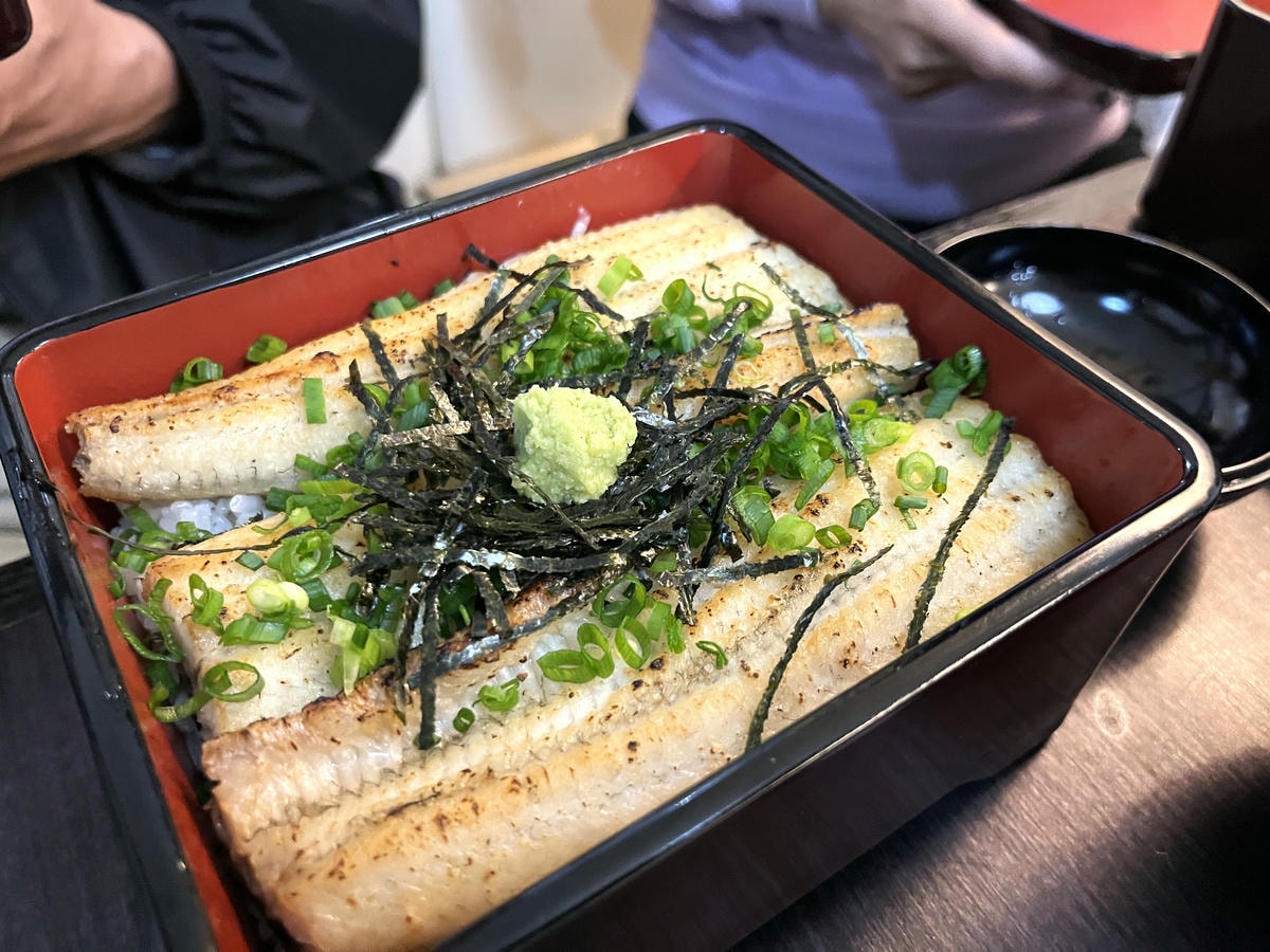 大衆鰻 うな春 Unaharu 熊本下通鰻重 | 滿滿在地人的鰻魚飯專賣 | 熊本美食推薦 - 第15張圖 大衆鰻 うな春 Unaharu 熊本下通鰻重 | 滿滿在地人的鰻魚飯專賣 | 熊本美食推薦
