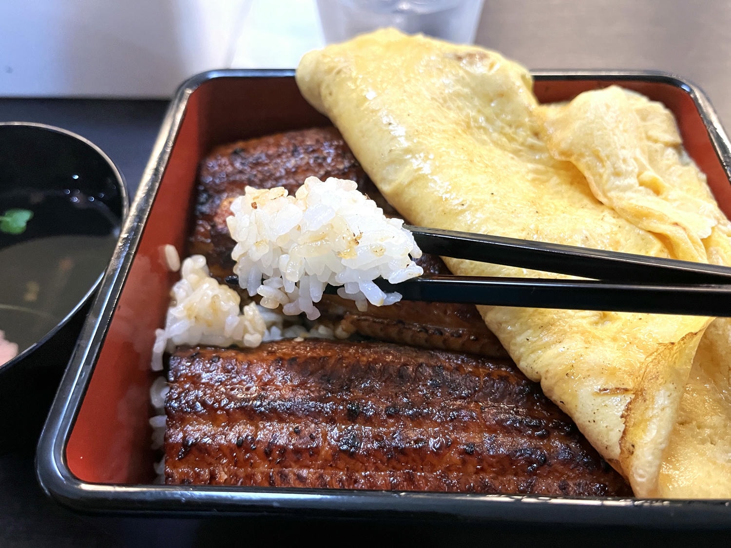 大衆鰻 うな春 Unaharu 熊本下通鰻重 | 滿滿在地人的鰻魚飯專賣 | 熊本美食推薦 - 第21張圖 大衆鰻 うな春 Unaharu 熊本下通鰻重 | 滿滿在地人的鰻魚飯專賣 | 熊本美食推薦