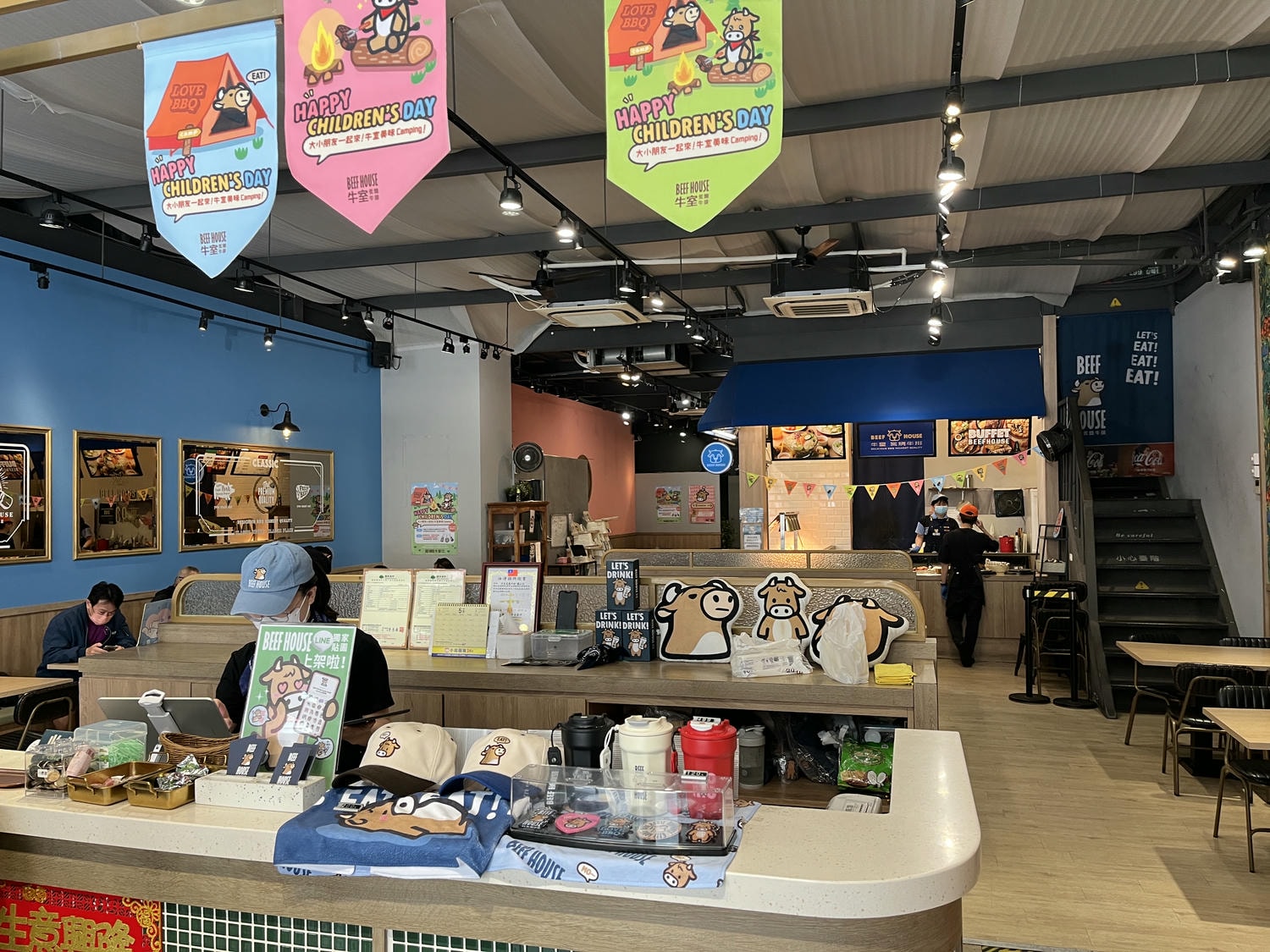 牛室炙燒牛排 高雄鳳山店 | 418 起主餐排餐+ 豐富自助吧料理無限享用