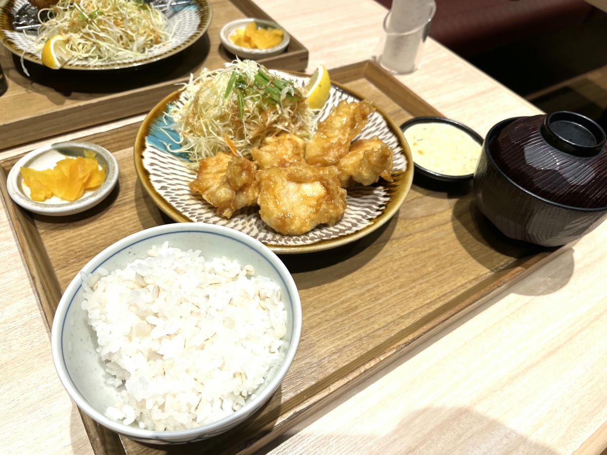 福岡 Umaya うまや | 南蠻炸雞、炙燒牛舌 福岡在地定食品牌 | 福岡 LaLaport 餐廳推薦 - 第16張圖 福岡 Umaya うまや | 南蠻炸雞、炙燒牛舌 福岡在地定食品牌 | 福岡 LaLaport 餐廳推薦