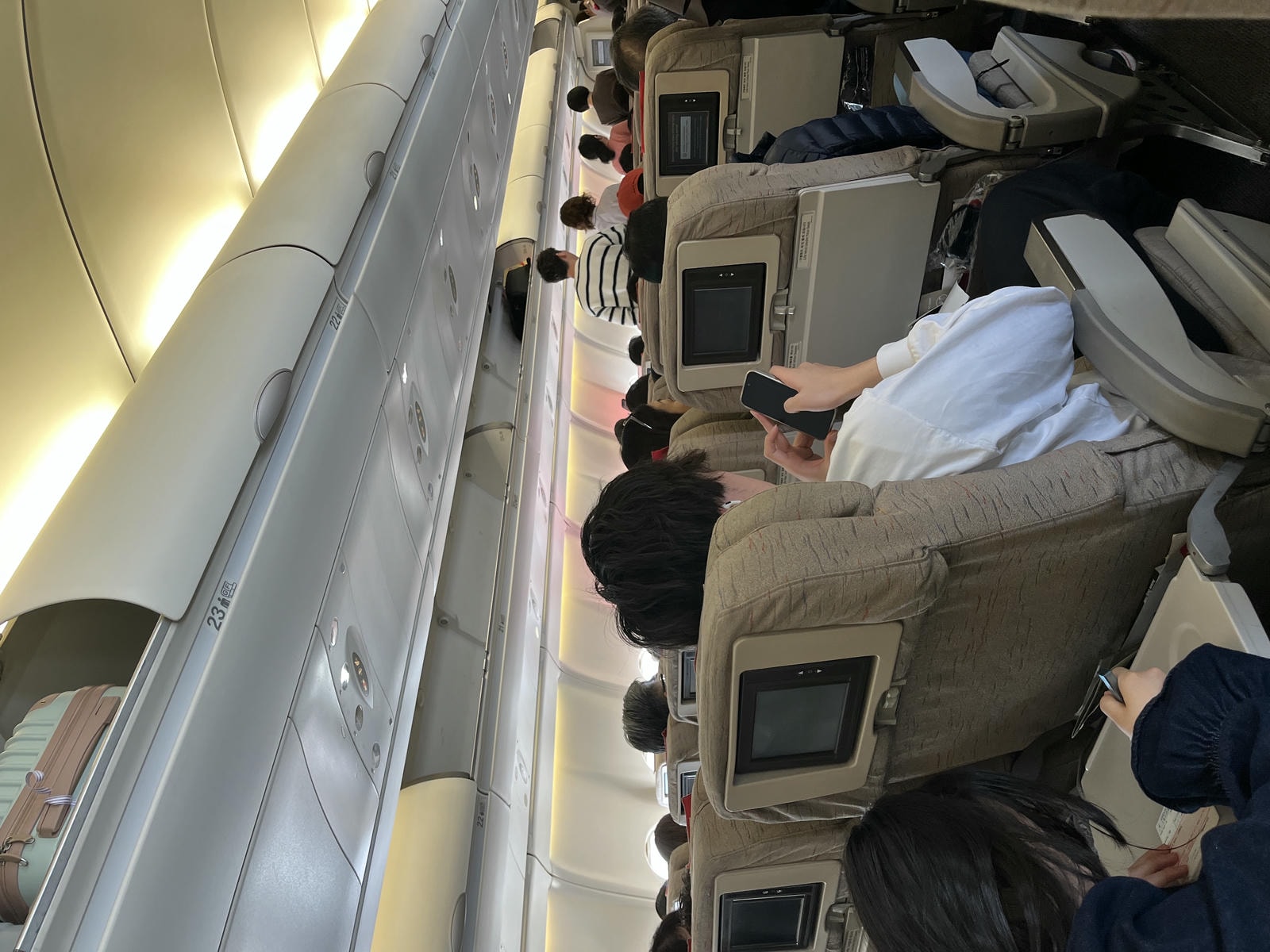 韓亞航空Asiana Airline | 舊款A330 福岡-首爾-台北 - 第28張圖 韓亞航空Asiana Airline | 舊款A330 福岡-首爾-台北