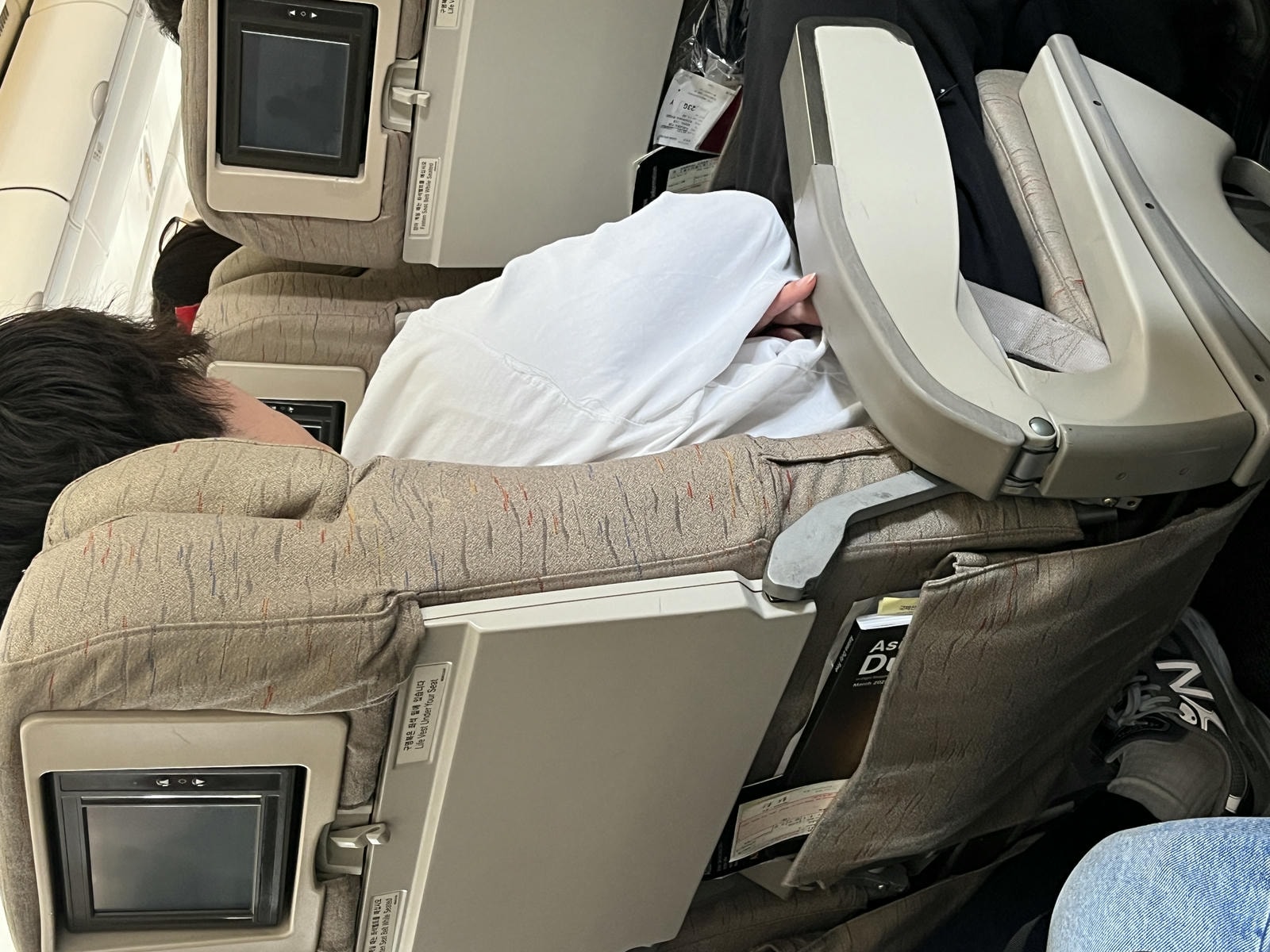 韓亞航空Asiana Airline | 舊款A330 福岡-首爾-台北 - 第29張圖 韓亞航空Asiana Airline | 舊款A330 福岡-首爾-台北