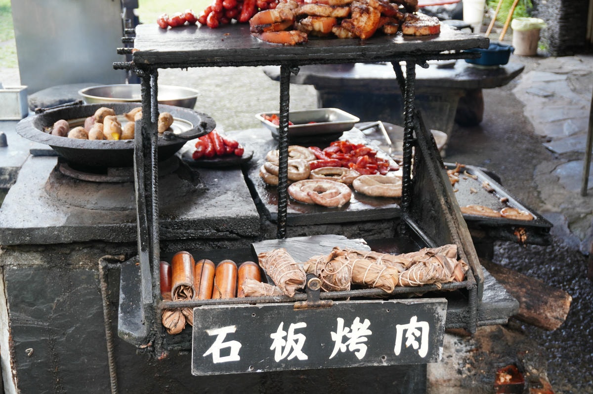 高雄茂林多納1日遊 | 帶你認識不一樣的多納隱密景點 | 多納吊橋 | 小長城 | 超好吃的石板烤肉 - 第17張圖 高雄茂林多納1日遊 | 帶你認識不一樣的多納隱密景點 | 多納吊橋 | 小長城 | 超好吃的石板烤肉