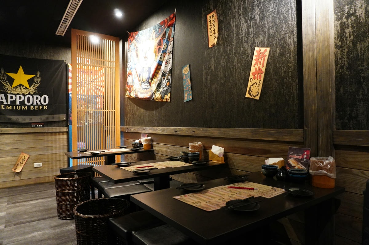 老串角居酒屋—新莊店 | 炭火直燒新北知名連鎖居酒屋 | 新莊餐廳推薦 - 第4張圖 老串角居酒屋—新莊店 | 炭火直燒新北知名連鎖居酒屋 | 新莊餐廳推薦