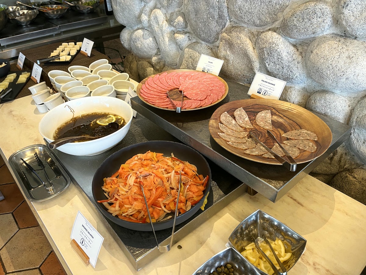 沖繩萬座洲際酒店- 早餐設備篇 | 最適合放空的沖繩國際度假村 - 第10張圖 沖繩萬座洲際酒店- 早餐設備篇 | 最適合放空的沖繩國際度假村