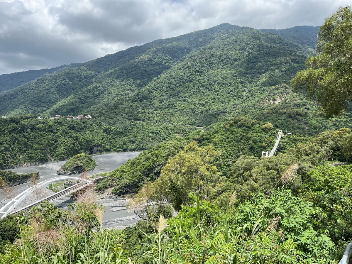 高雄茂林多納1日遊 | 帶你認識不一樣的多納隱密景點 | 多納吊橋 | 小長城 | 超好吃的石板烤肉 - 第13張圖 高雄茂林多納1日遊 | 帶你認識不一樣的多納隱密景點 | 多納吊橋 | 小長城 | 超好吃的石板烤肉