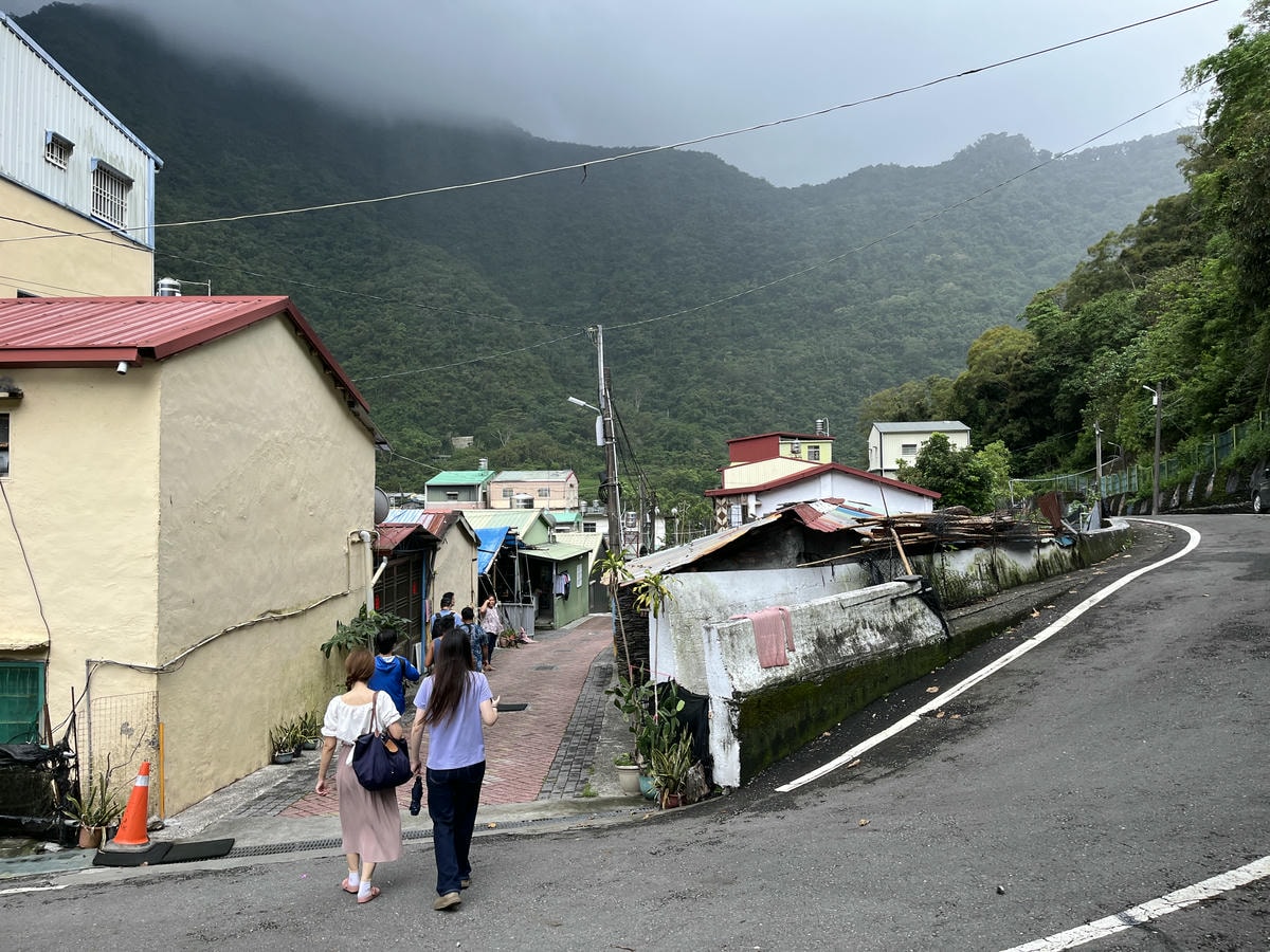 高雄茂林多納1日遊 | 帶你認識不一樣的多納隱密景點 | 多納吊橋 | 小長城 | 超好吃的石板烤肉 - 第40張圖 高雄茂林多納1日遊 | 帶你認識不一樣的多納隱密景點 | 多納吊橋 | 小長城 | 超好吃的石板烤肉