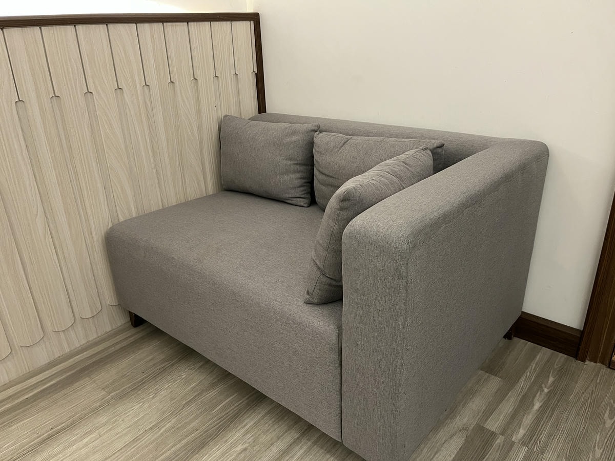 HOTEL AMBER 曼谷 | ONNUT 區 歐風古典飯店| BTS 10分鐘 | 賣場餐廳步行距離 | 曼谷平價飯店推薦