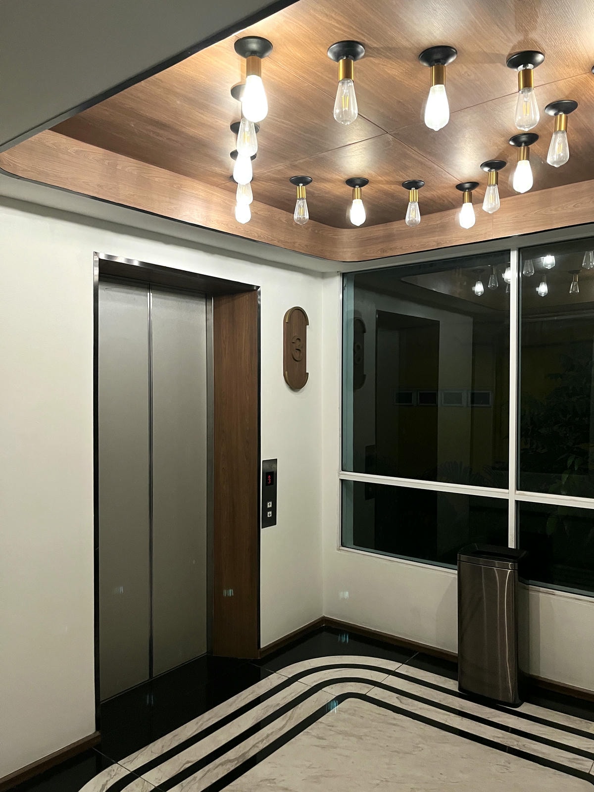 HOTEL AMBER 曼谷 | ONNUT 區 歐風古典飯店| BTS 10分鐘 | 賣場餐廳步行距離 | 曼谷平價飯店推薦
