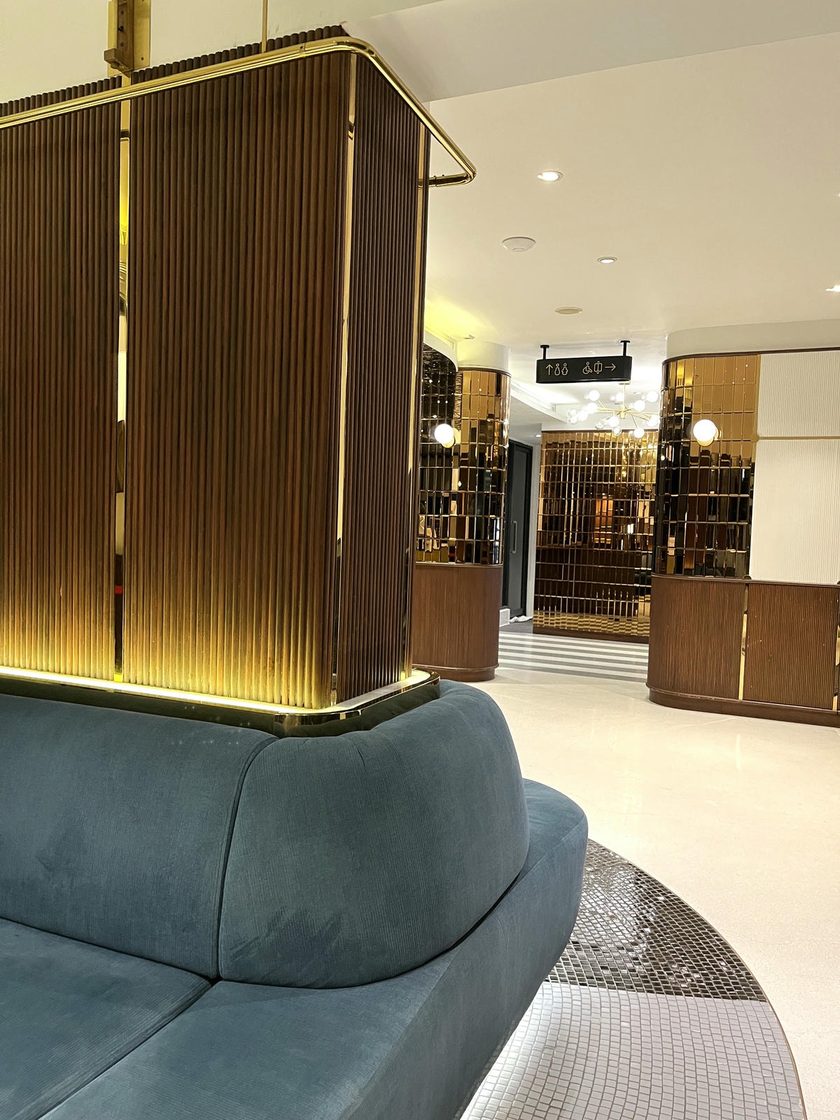 HOTEL AMBER 曼谷 | ONNUT 區 歐風古典飯店| BTS 10分鐘 | 賣場餐廳步行距離 | 曼谷平價飯店推薦