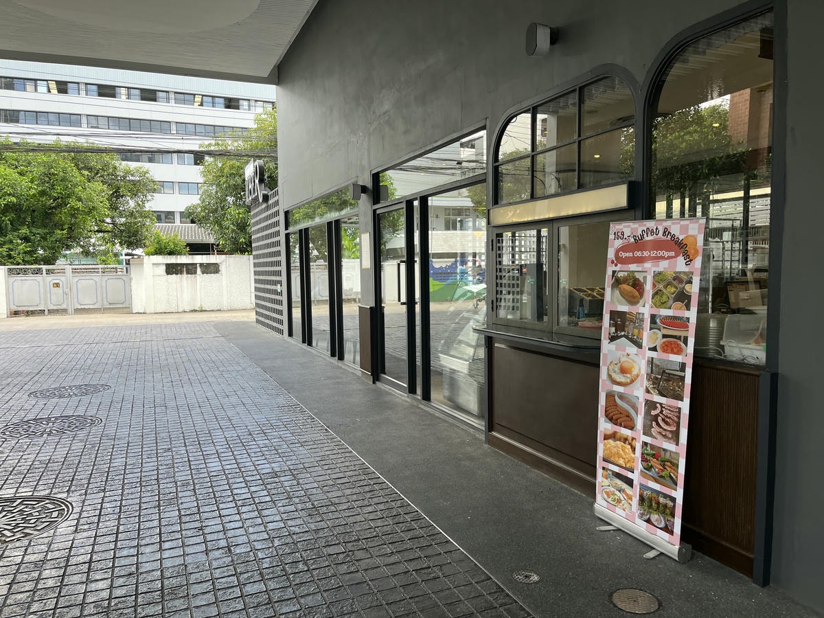 HOTEL AMBER 曼谷 | ONNUT 區 歐風古典飯店| BTS 10分鐘 | 賣場餐廳步行距離 | 曼谷平價飯店推薦