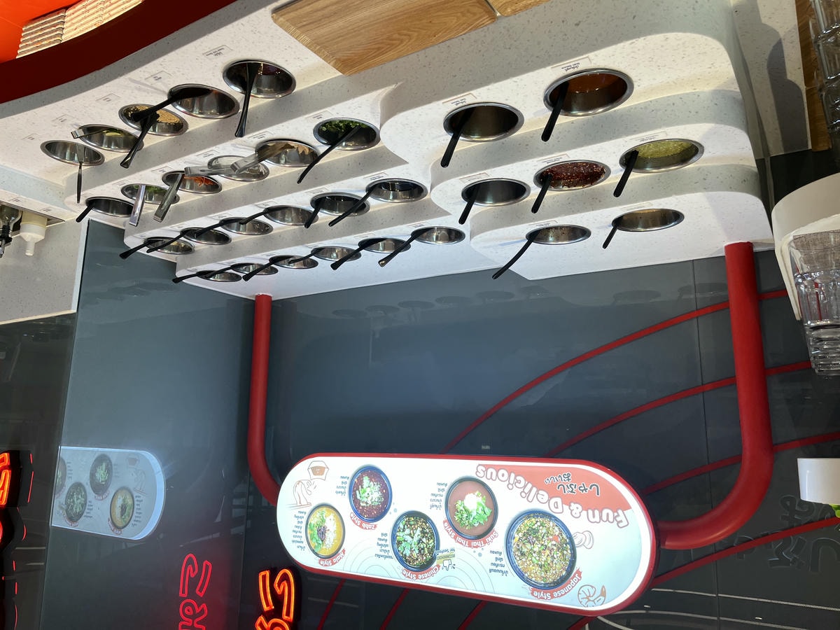 曼谷 Shabushi ONE BANGKOK | 二代店手機點餐智慧送餐迴轉火鍋Buffet | 曼谷餐廳推薦 - 第5張圖 曼谷 Shabushi ONE BANGKOK | 二代店手機點餐智慧送餐迴轉火鍋Buffet | 曼谷餐廳推薦