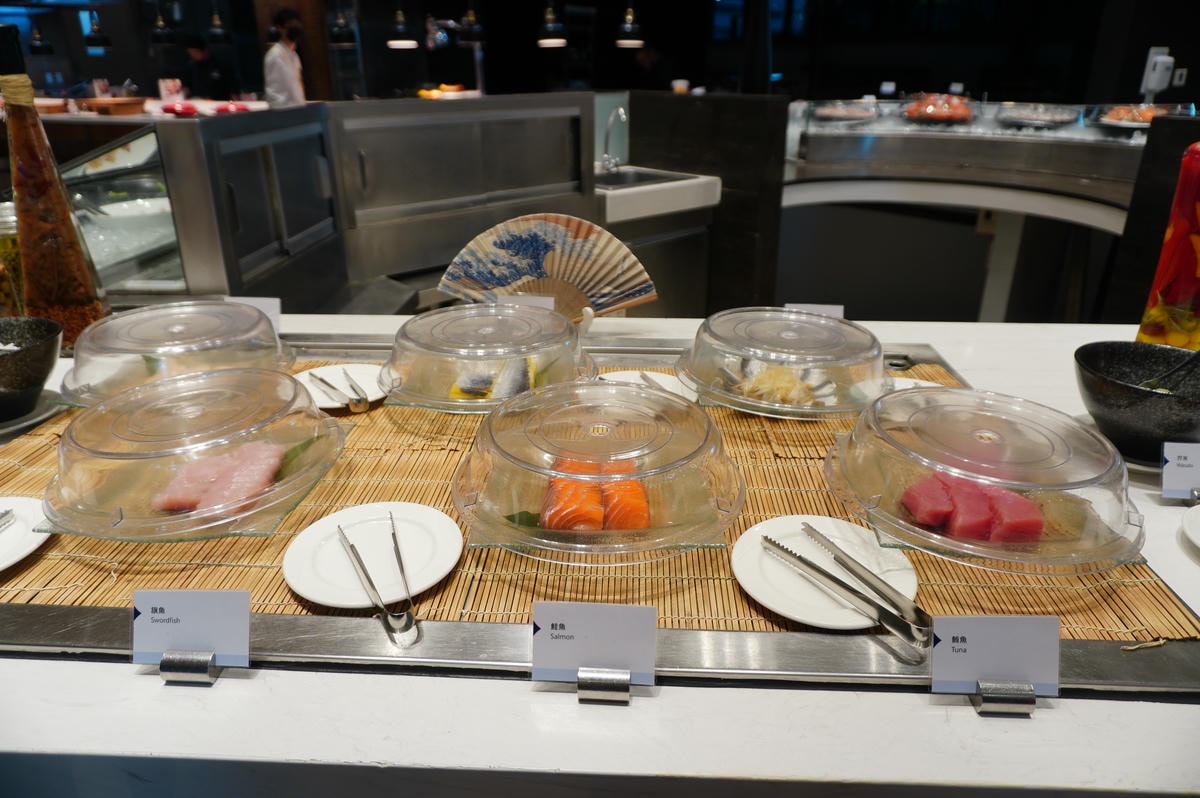 桃園機場凱悅酒店 | Market Café Buffet 生食級干貝 | 招牌馬卡龍 - 第9張圖 桃園機場凱悅酒店 | Market Café Buffet 生食級干貝 | 招牌馬卡龍