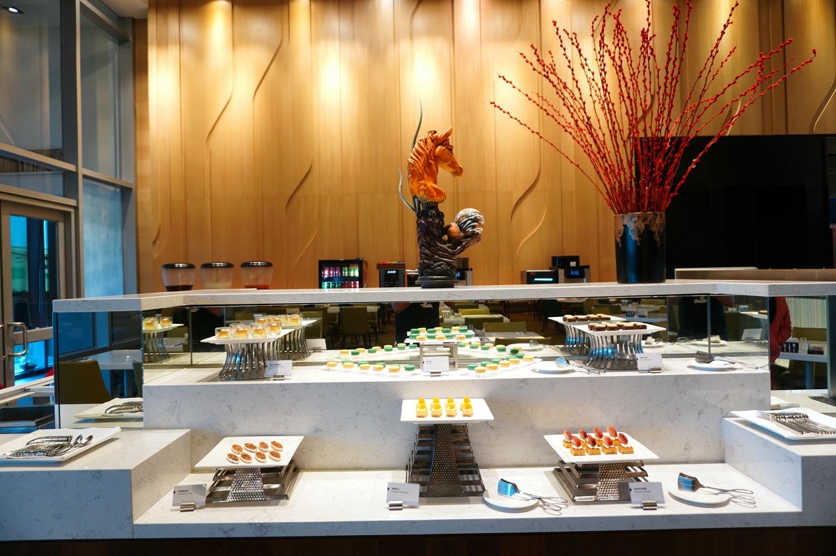 桃園機場凱悅酒店 | Market Café Buffet 生食級干貝 | 招牌馬卡龍 - 第41張圖 桃園機場凱悅酒店 | Market Café Buffet 生食級干貝 | 招牌馬卡龍