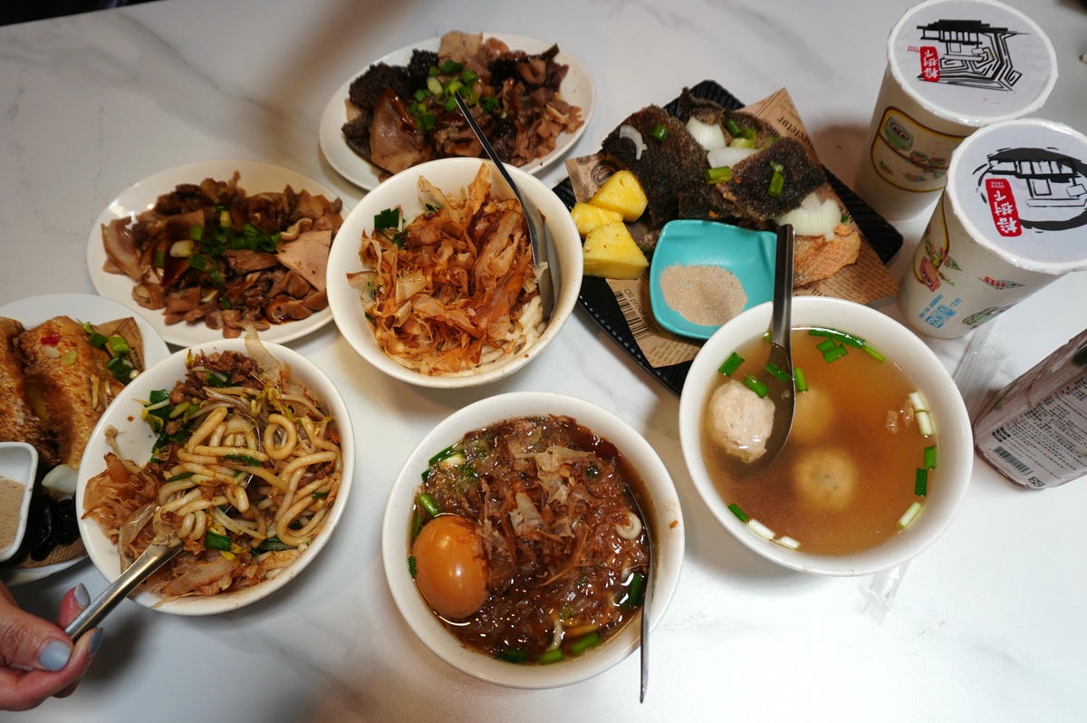 來台東輕旅行帶你怎麼玩 | 鐵花商圈微光集TTwilight Bazaar | 台東熱氣球季 | 2026台東博覽會 - 第23張圖 來台東輕旅行帶你怎麼玩 | 鐵花商圈微光集TTwilight Bazaar | 台東熱氣球季 | 2026台東博覽會