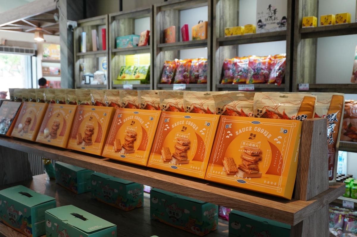 來台東輕旅行帶你怎麼玩 | 鐵花商圈微光集TTwilight Bazaar | 台東熱氣球季 | 2026台東博覽會 - 第37張圖 來台東輕旅行帶你怎麼玩 | 鐵花商圈微光集TTwilight Bazaar | 台東熱氣球季 | 2026台東博覽會