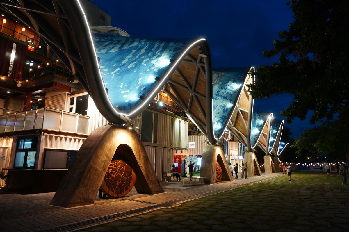 來台東輕旅行帶你怎麼玩 | 鐵花商圈微光集TTwilight Bazaar | 台東熱氣球季 | 2026台東博覽會 - 第70張圖 來台東輕旅行帶你怎麼玩 | 鐵花商圈微光集TTwilight Bazaar | 台東熱氣球季 | 2026台東博覽會