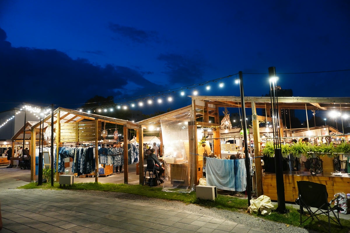 來台東輕旅行帶你怎麼玩 | 鐵花商圈微光集TTwilight Bazaar | 台東熱氣球季 | 2026台東博覽會 - 第2張圖 來台東輕旅行帶你怎麼玩 | 鐵花商圈微光集TTwilight Bazaar | 台東熱氣球季 | 2026台東博覽會