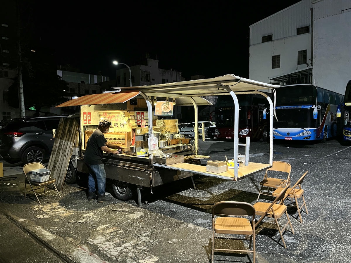 旅人驛站 – 鐵花文創館 | 波浪屋鐵花村步行1分鐘 | 臺東住宿推薦