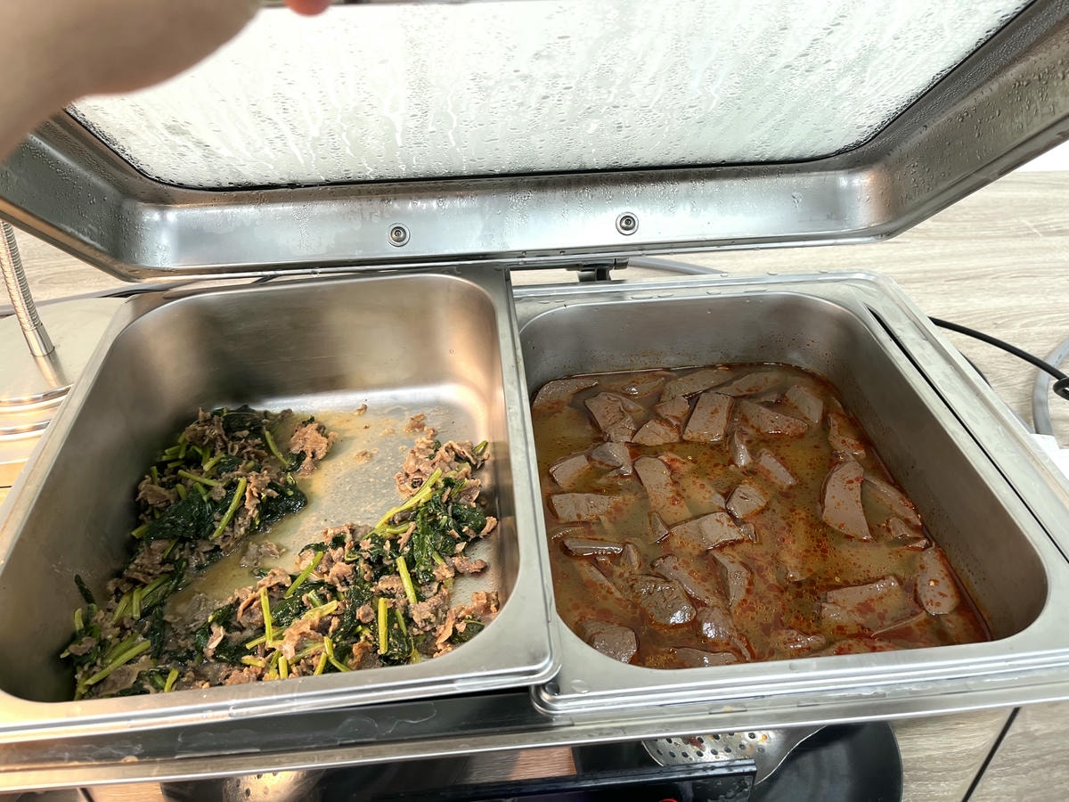正老林羊肉爐.火鍋-高雄苓雅店 | 高雄少見的羊肉爐吃到飽 | 高雄羊肉爐吃到飽推薦 - 第17張圖 正老林羊肉爐.火鍋-高雄苓雅店 | 高雄少見的羊肉爐吃到飽 | 高雄羊肉爐吃到飽推薦