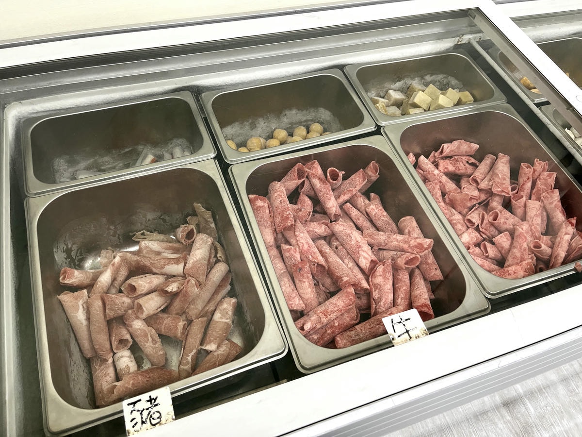 正老林羊肉爐.火鍋-高雄苓雅店 | 高雄少見的羊肉爐吃到飽 | 高雄羊肉爐吃到飽推薦 - 第14張圖 正老林羊肉爐.火鍋-高雄苓雅店 | 高雄少見的羊肉爐吃到飽 | 高雄羊肉爐吃到飽推薦