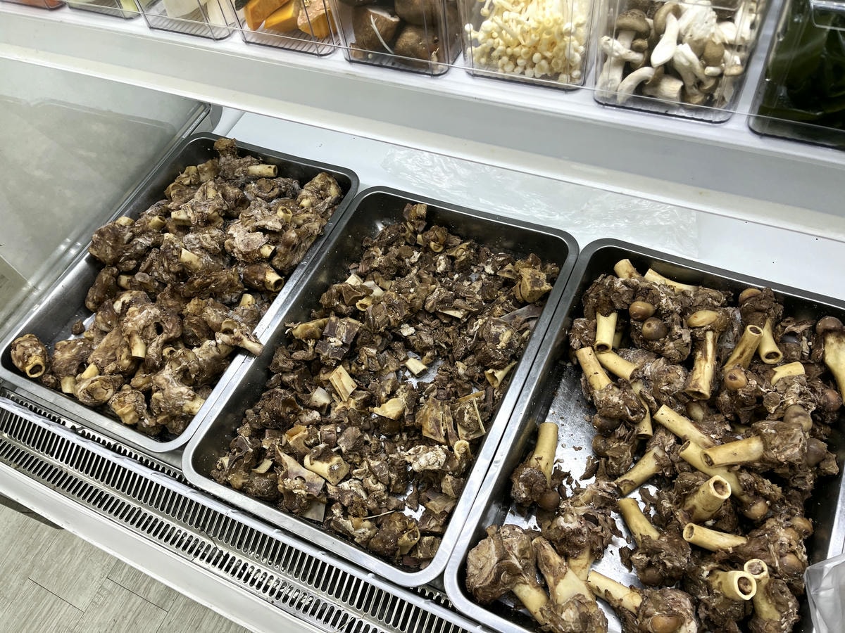 正老林羊肉爐.火鍋-高雄苓雅店 | 高雄少見的羊肉爐吃到飽 | 高雄羊肉爐吃到飽推薦 - 第8張圖 正老林羊肉爐.火鍋-高雄苓雅店 | 高雄少見的羊肉爐吃到飽 | 高雄羊肉爐吃到飽推薦