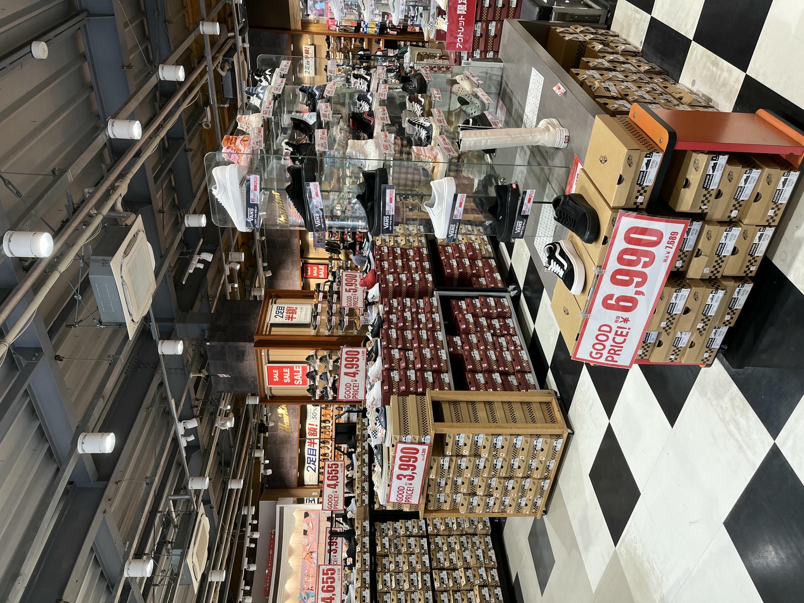 九州 鳥栖 PREMIUM OUTLETS | 福岡周邊最大Outlet | 日本美系Outlet品牌 - 第36張圖 九州 鳥栖 PREMIUM OUTLETS | 福岡周邊最大Outlet | 日本美系Outlet品牌