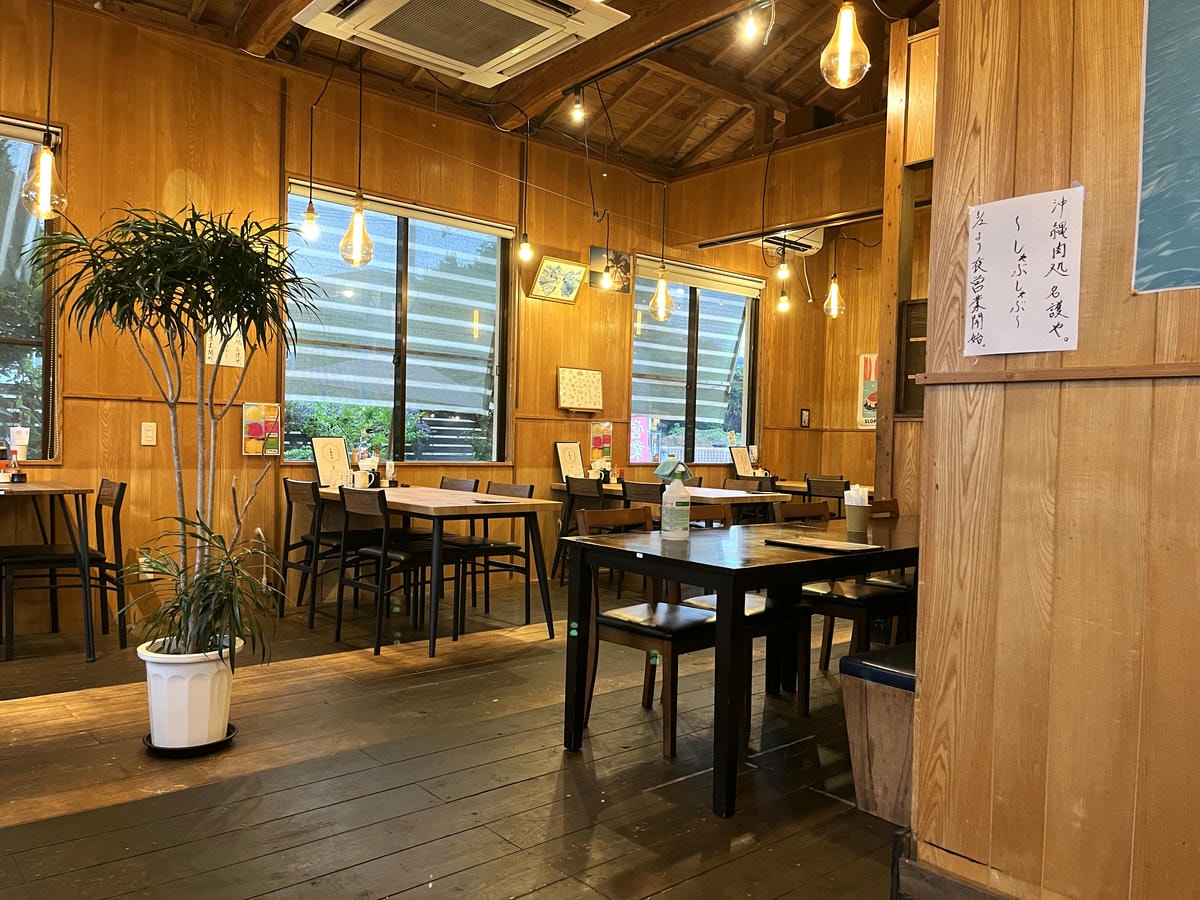 沖縄肉処 名護や | 琉球豬肉麵 | 日本國產鐵板牛 | 沖繩名護美食推薦 - 第4張圖 沖縄肉処 名護や | 琉球豬肉麵 | 日本國產鐵板牛 | 沖繩名護美食推薦