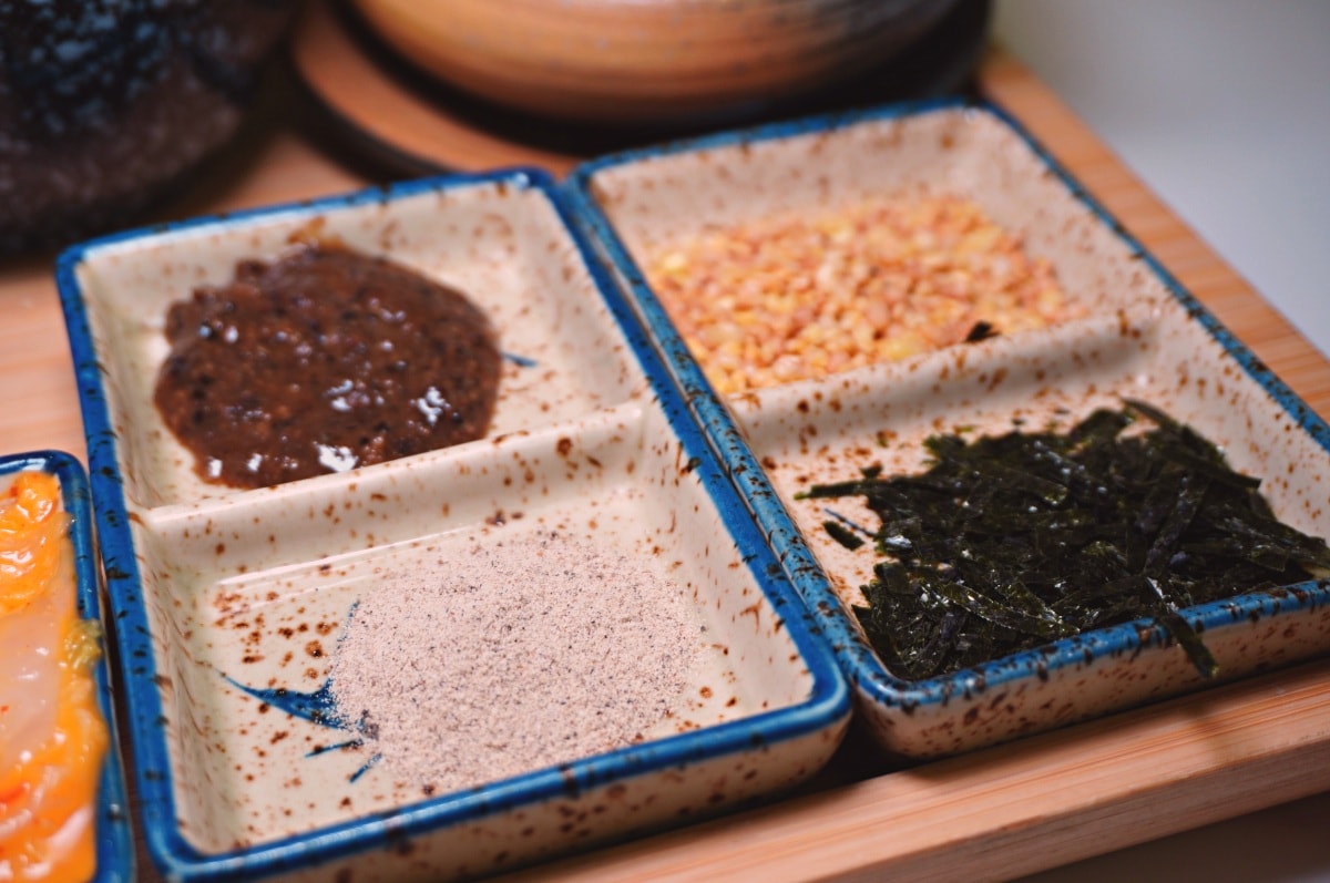 高雄義享天地聚餐就在Mochi Mochi 鬆餅屋 |三吃美味釜飯 | 開心果系列舒芙蕾鬆餅