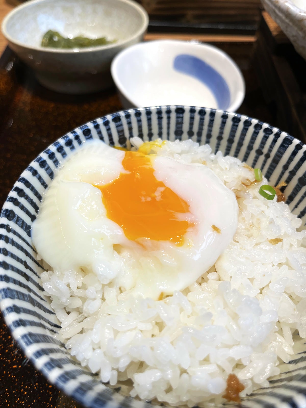 彌生軒 高雄夢時代店 | 白飯味增湯無限享用的日系連鎖定食 | 高雄市中心首店 - 第19張圖 彌生軒 高雄夢時代店 | 白飯味增湯無限享用的日系連鎖定食 | 高雄市中心首店