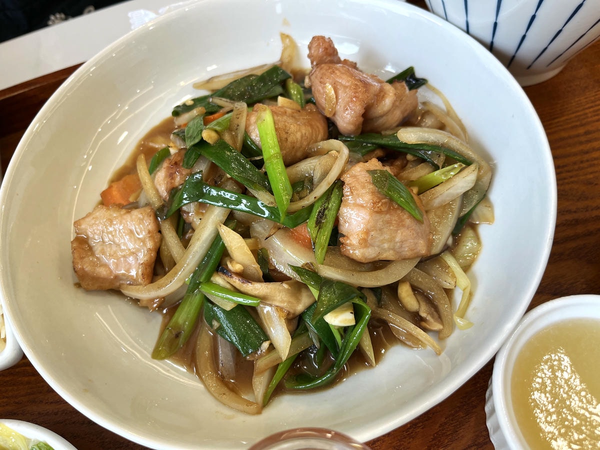 三餐暖食 高雄光華店 | 米其林推薦 | 溫暖個人臺式套餐 | 高雄台式推薦 - 第17張圖 三餐暖食 高雄光華店 | 米其林推薦 | 溫暖個人臺式套餐 | 高雄台式推薦