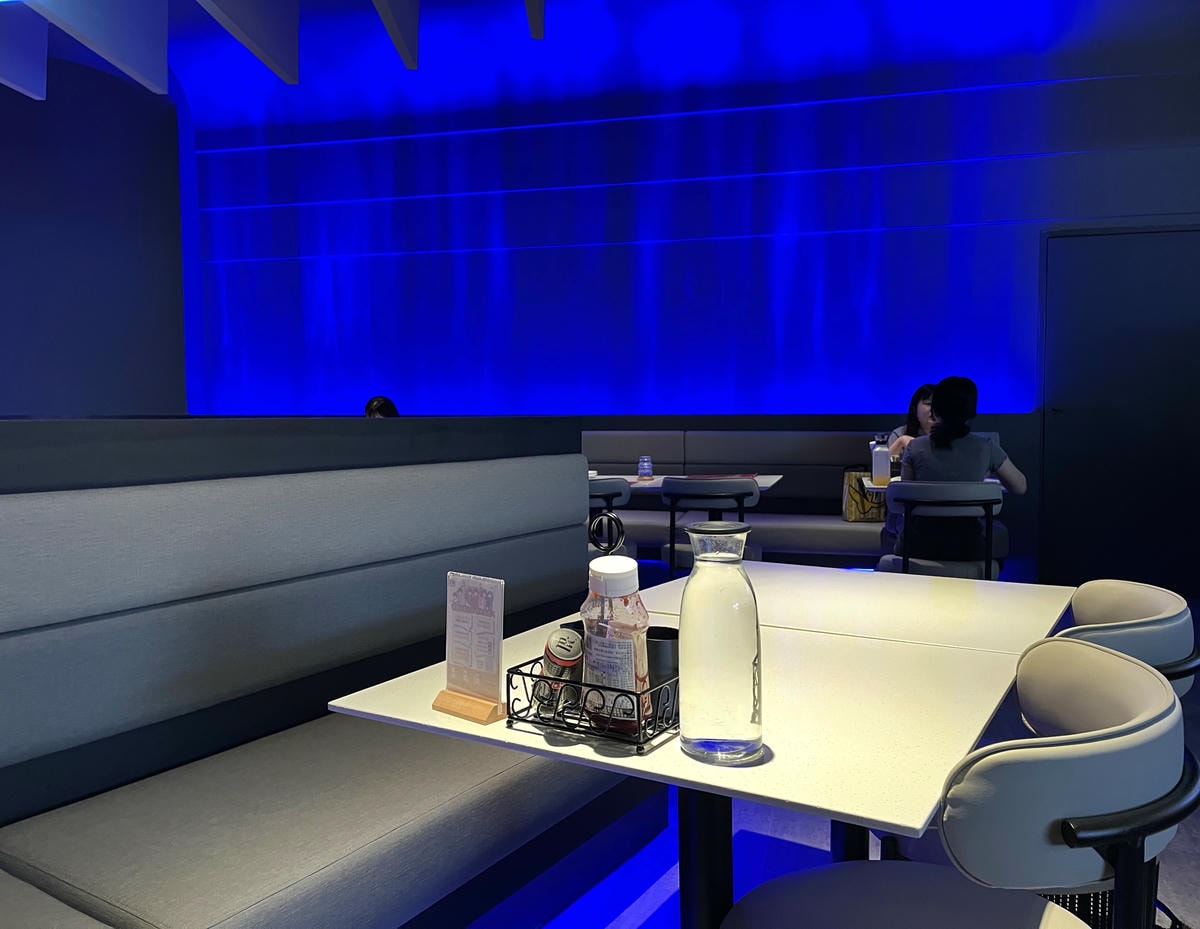 貳樓 高雄夢時代店 | 海洋風格年輕化美式早午餐 | 貳樓高雄 - 第8張圖 貳樓 高雄夢時代店 | 海洋風格年輕化美式早午餐 | 貳樓高雄