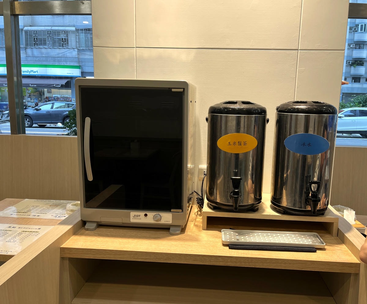 濟州之家 長江店 | 高雄經典豆腐鍋前鎮新分店 | 超好吃平日限定海鮮煎餅 - 第6張圖 濟州之家 長江店 | 高雄經典豆腐鍋前鎮新分店 | 超好吃平日限定海鮮煎餅