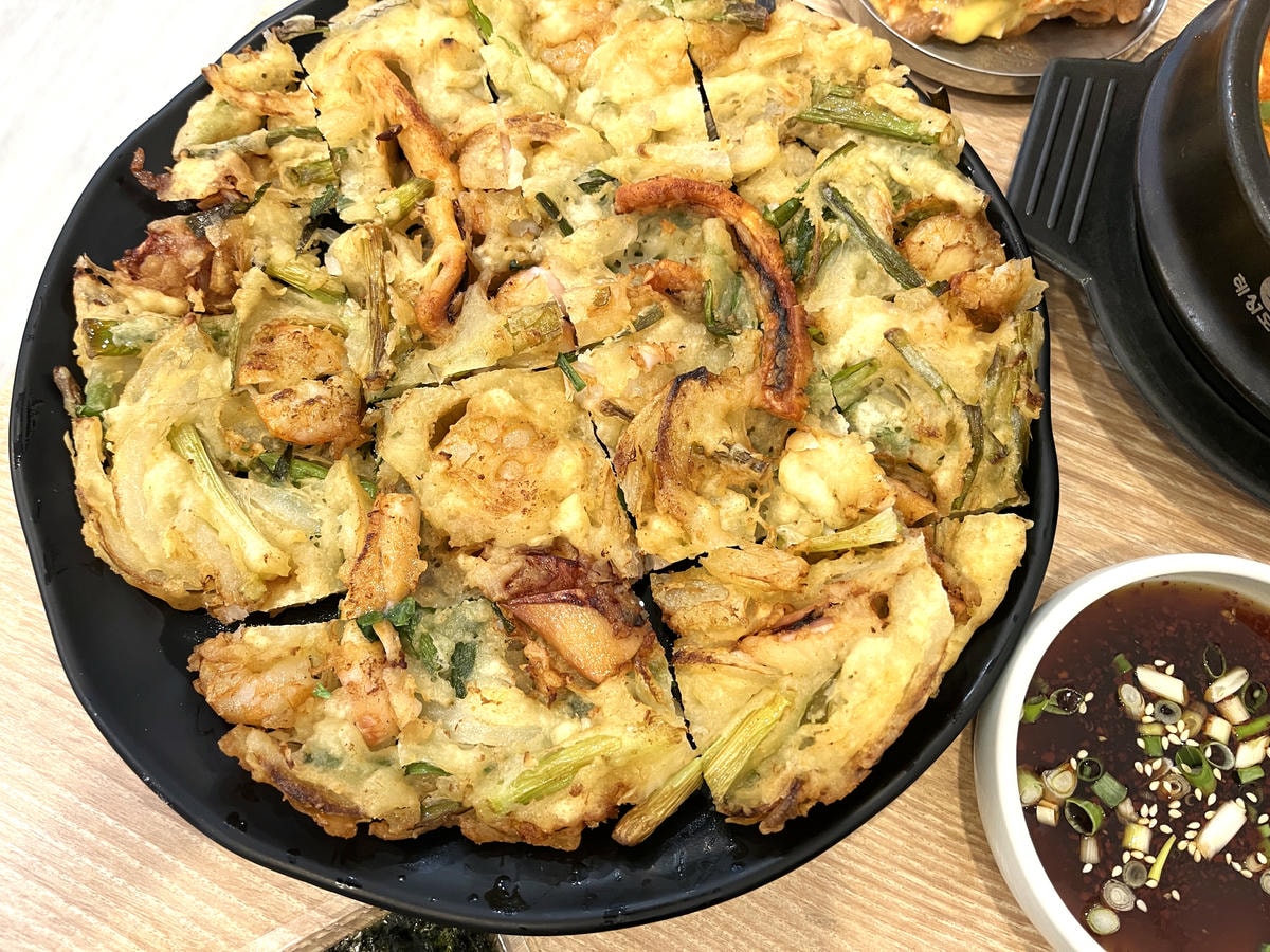 濟州之家 長江店 | 高雄經典豆腐鍋前鎮新分店 | 超好吃平日限定海鮮煎餅 - 第10張圖 濟州之家 長江店 | 高雄經典豆腐鍋前鎮新分店 | 超好吃平日限定海鮮煎餅