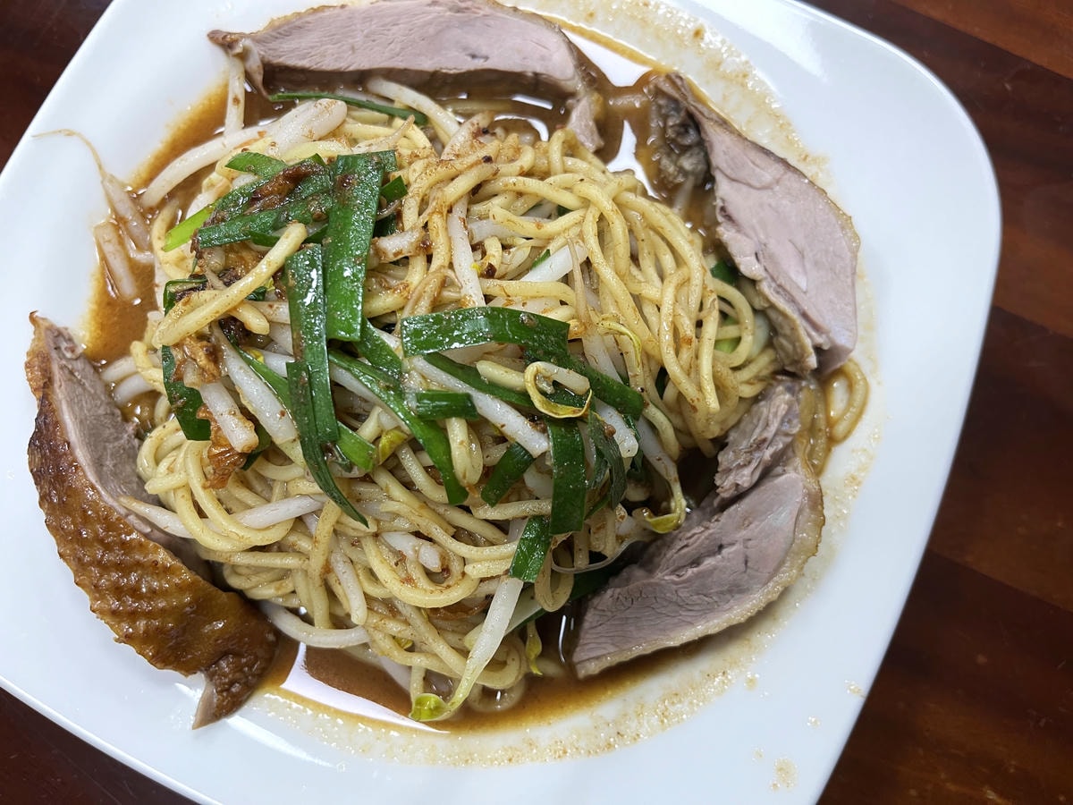 成家鴨肉麵 – 高雄文山特區人氣鴨肉飯老店 | 高雄鴨肉推薦 | 文山特區美食推薦 - 第12張圖 成家鴨肉麵 – 高雄文山特區人氣鴨肉飯老店 | 高雄鴨肉推薦 | 文山特區美食推薦